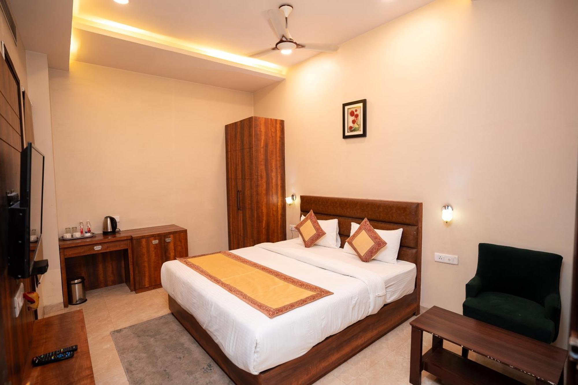 Hotel Radiance Courtyard Varanasi Eksteriør billede