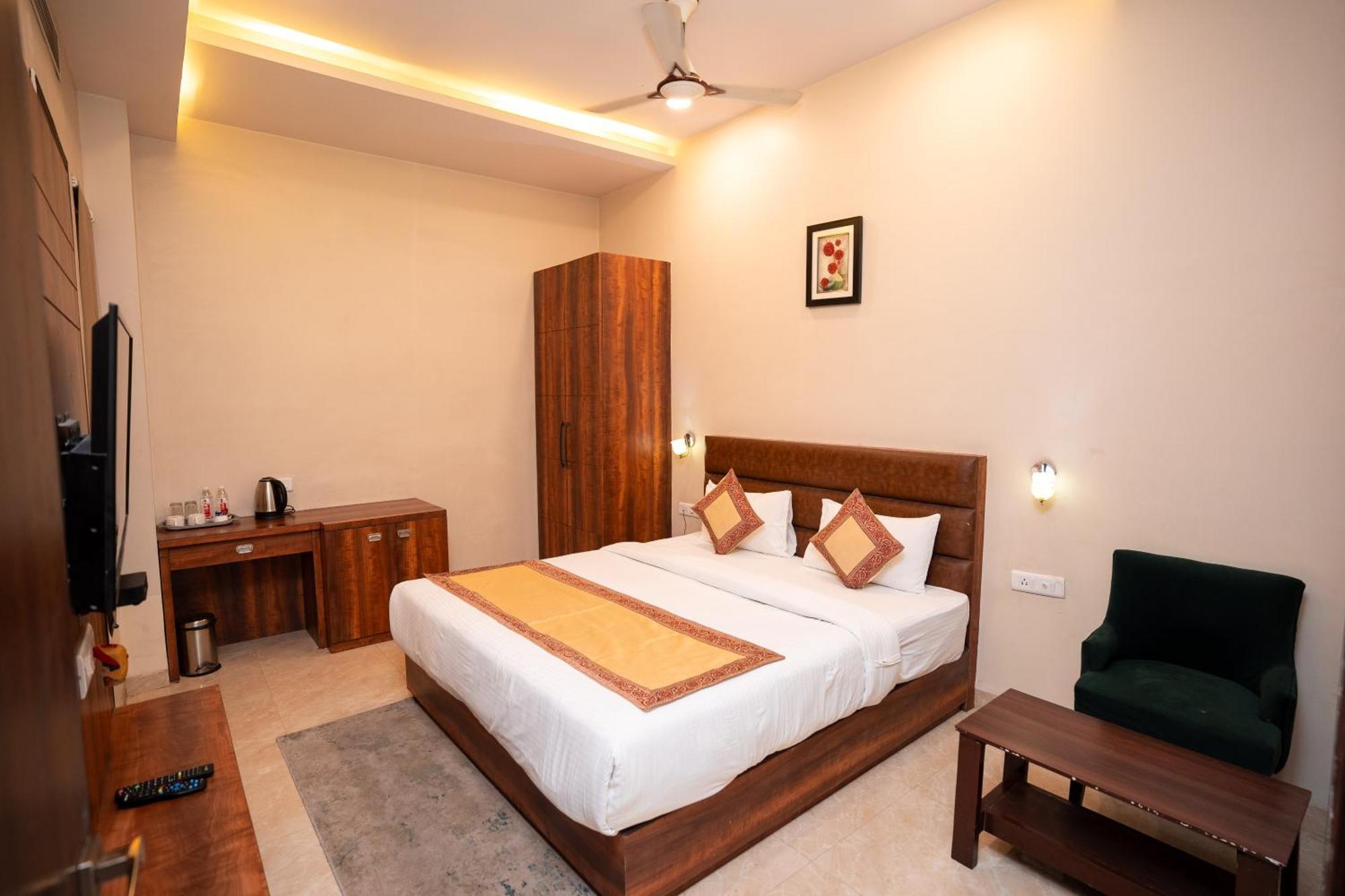 Hotel Radiance Courtyard Varanasi Eksteriør billede