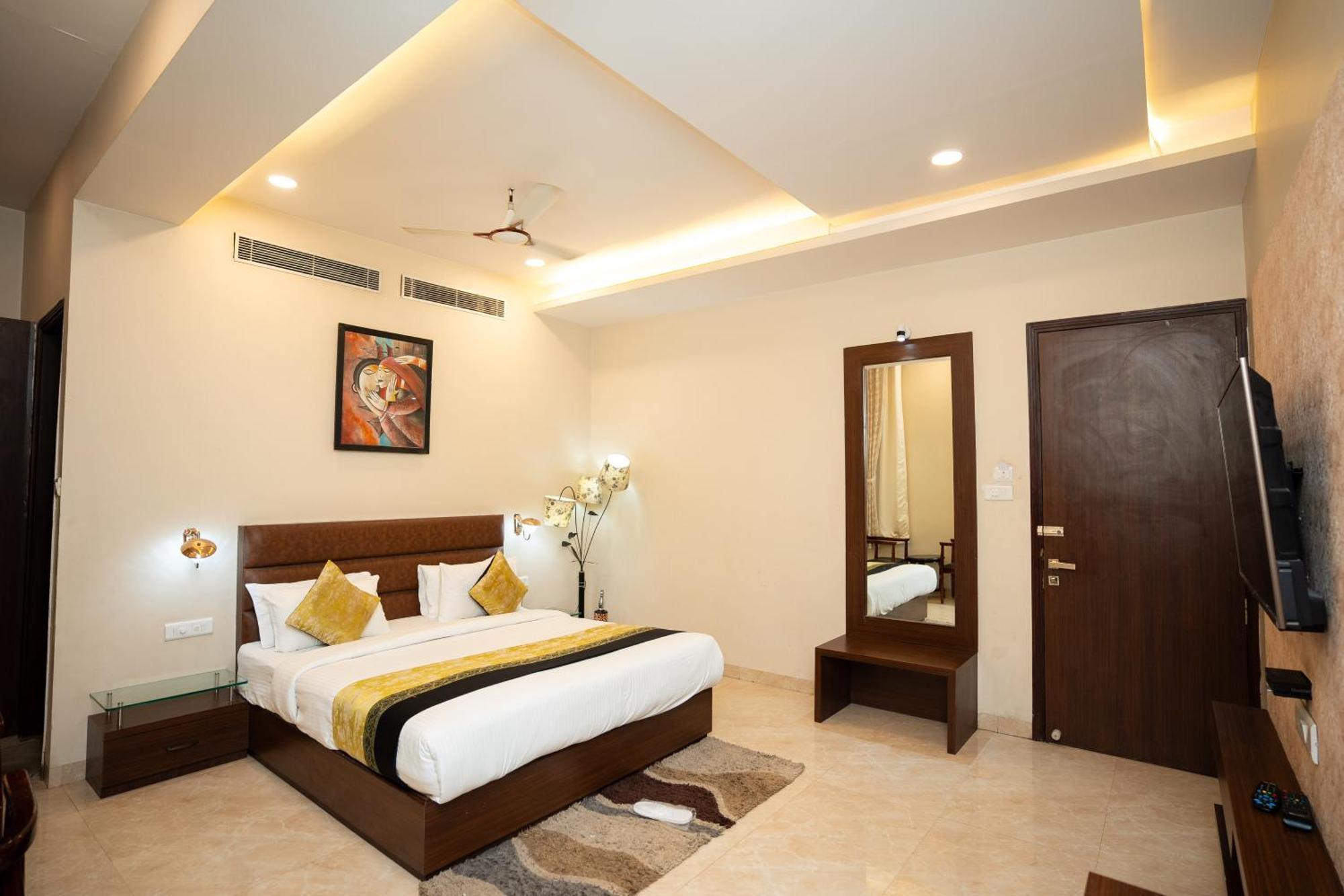Hotel Radiance Courtyard Varanasi Eksteriør billede